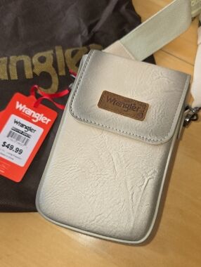 Wrangler Tan Crossbody Bag
